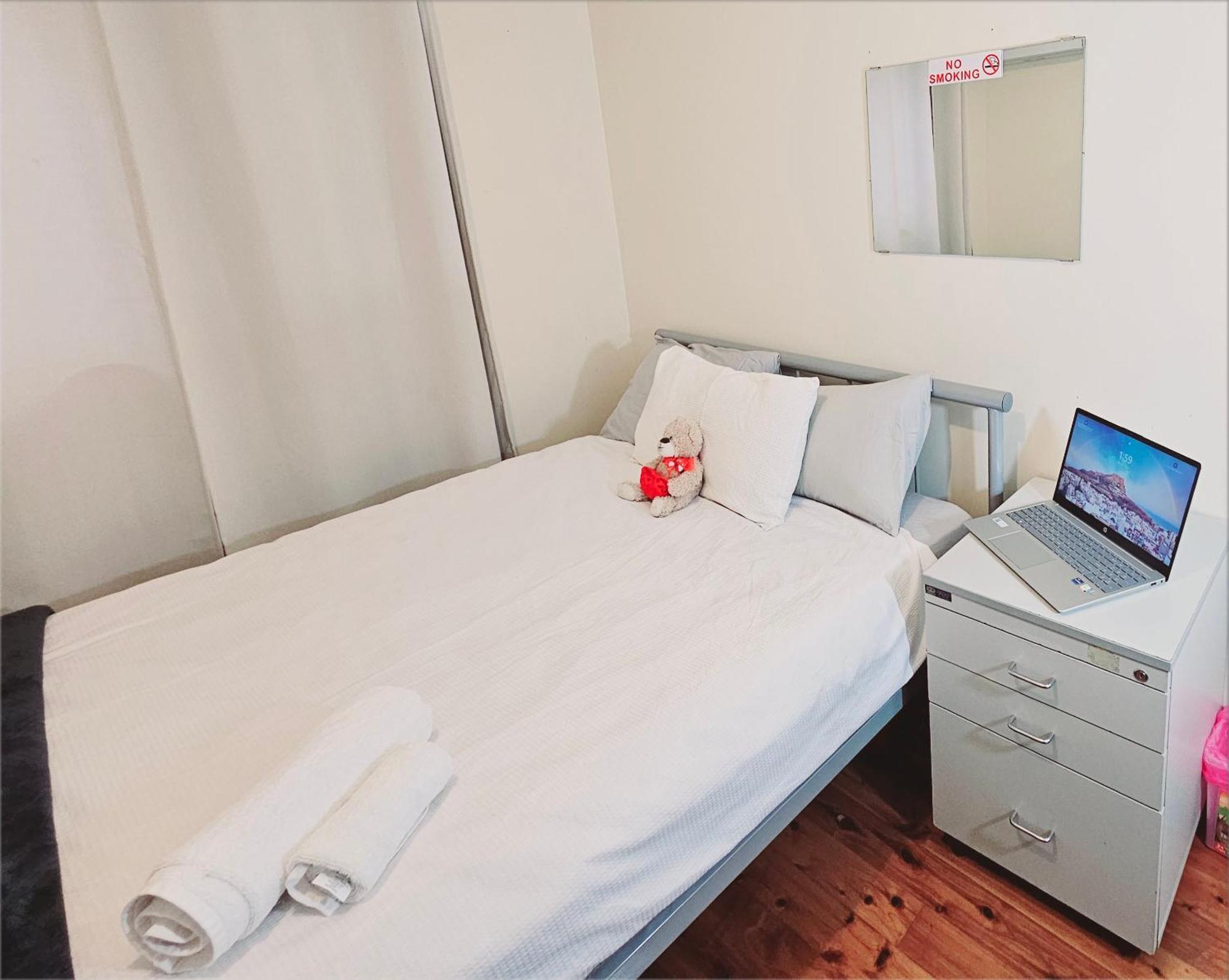 Hotel Kaban Power 7 à Doonside Extérieur photo